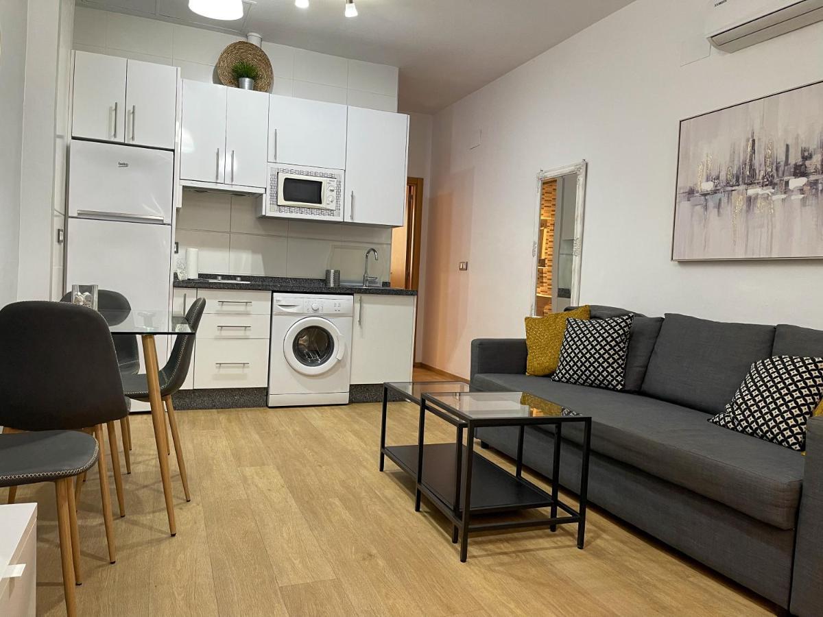 Quiet Apartment In The Heart Of Malaga Pool & Free Parking Eksteriør billede