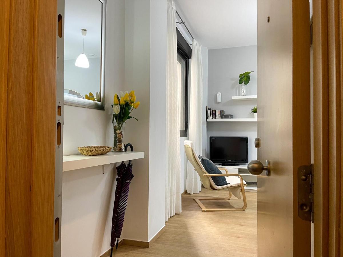Quiet Apartment In The Heart Of Malaga Pool & Free Parking Eksteriør billede