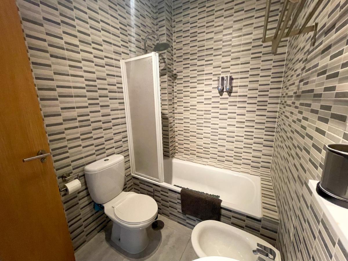 Quiet Apartment In The Heart Of Malaga Pool & Free Parking Eksteriør billede