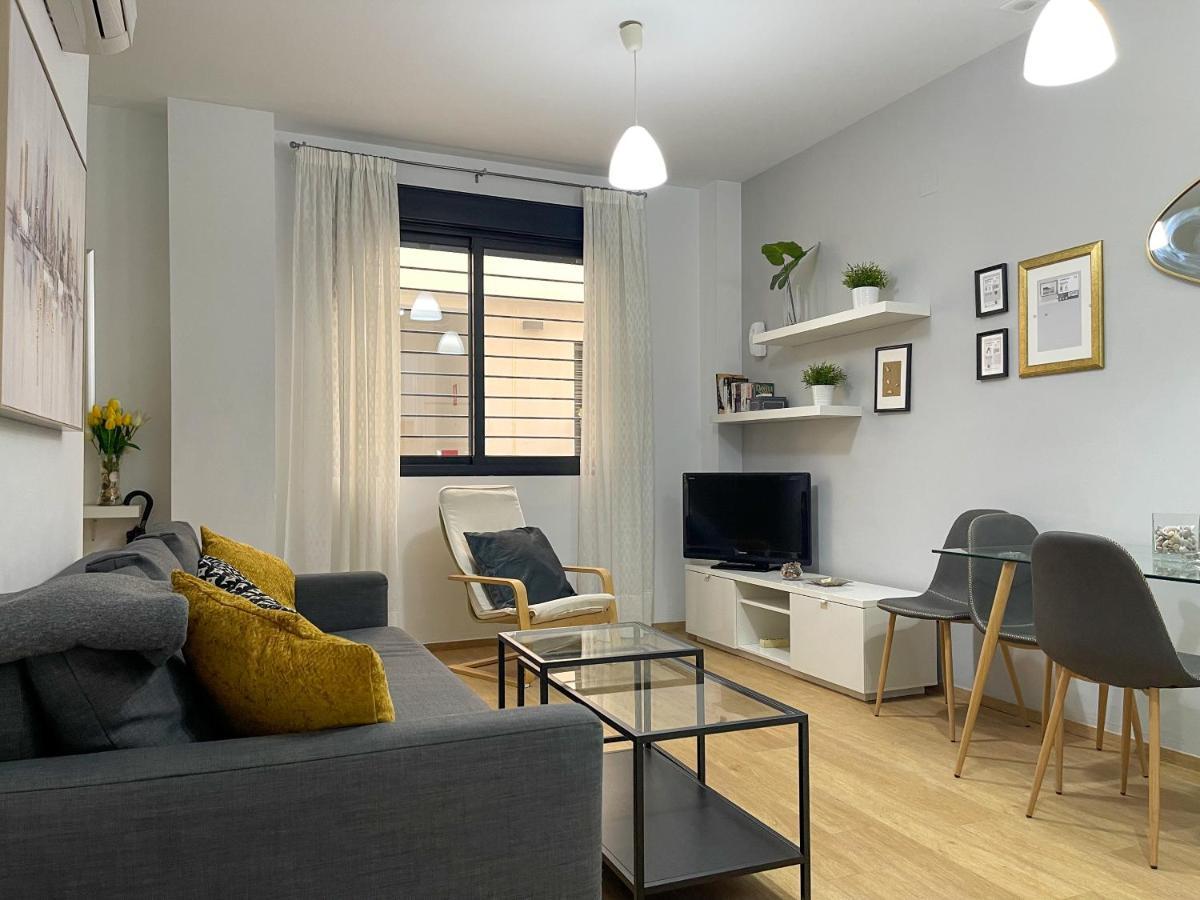 Quiet Apartment In The Heart Of Malaga Pool & Free Parking Eksteriør billede