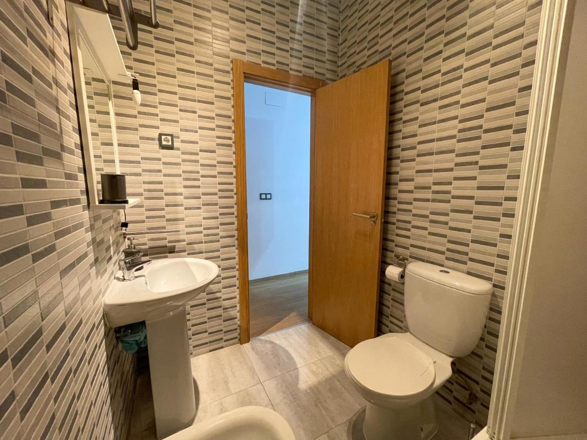 Quiet Apartment In The Heart Of Malaga Pool & Free Parking Eksteriør billede